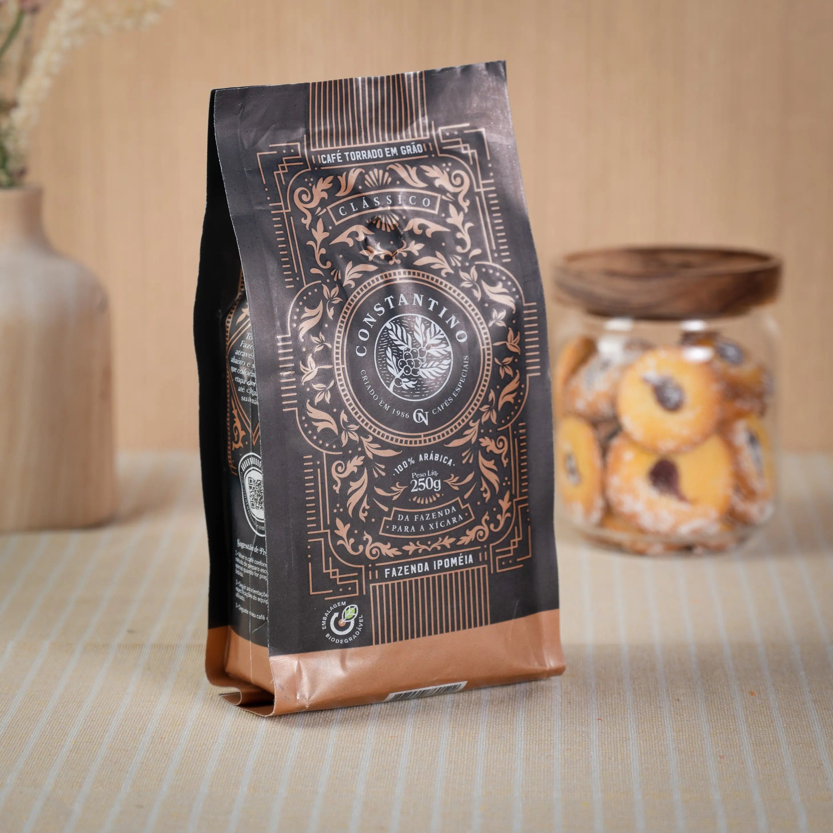 コンスタンチーノコーヒー 250g 中煎り【豆のまま】